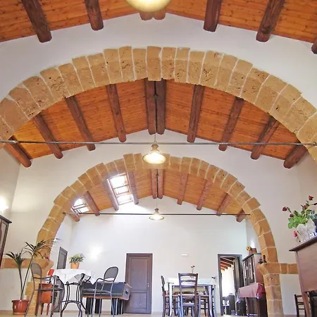 Bed & Breakfast L'antico Trappeto 4*