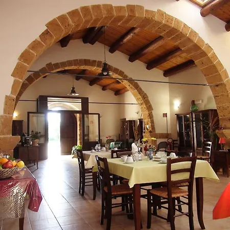 L'antico Trappeto فندق مبيت وإفطار 4*